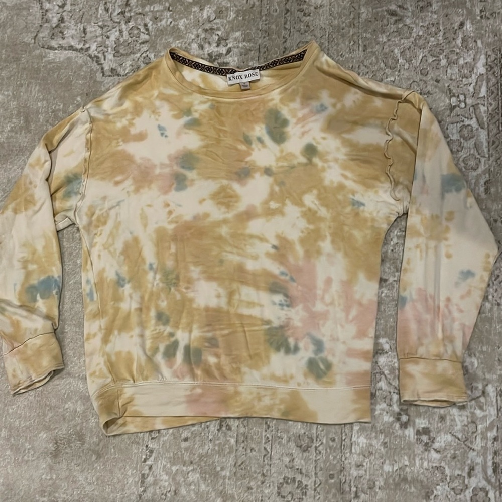 Women’s Target Knox Rose Tie Die Sweatshirt Size Small Super Soft  & Comfortable